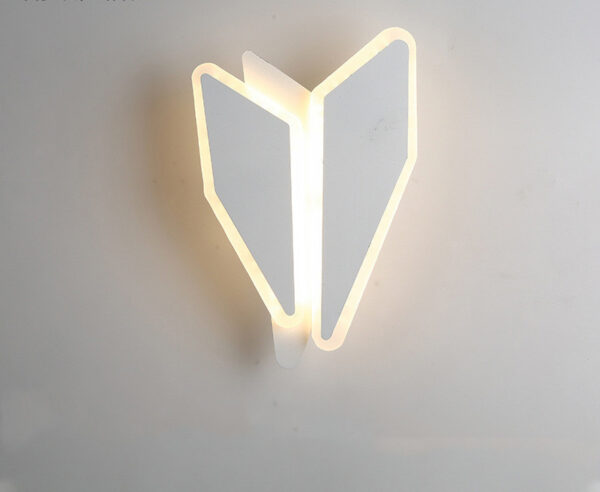 Lampe de Chevet LED Nordique — Éclairage Chaud & Minimaliste